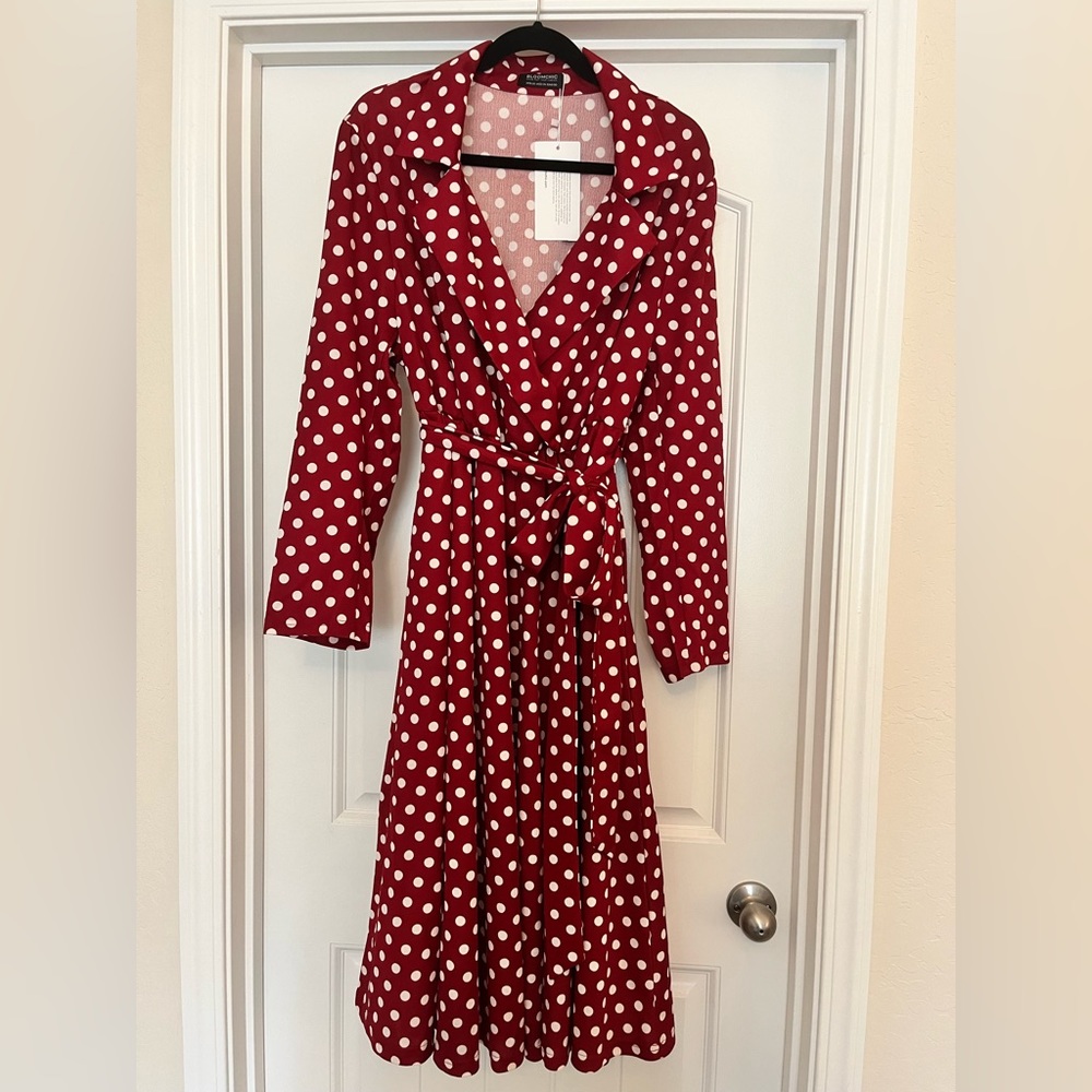 NWT BloomChic Polka dot wrap dress